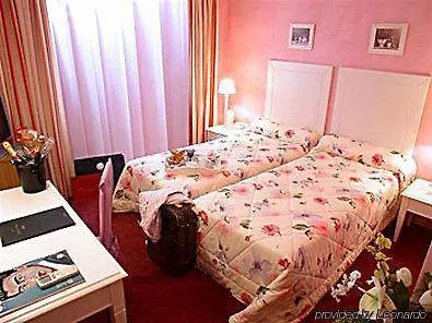 Le Festival Hotel